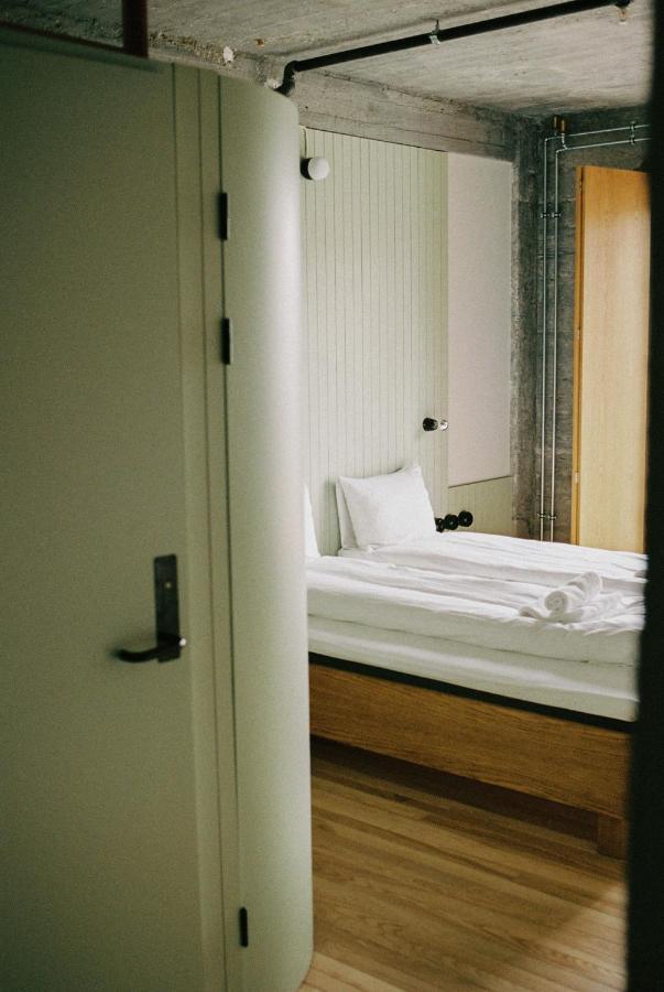 Double Room Private Bathroom
