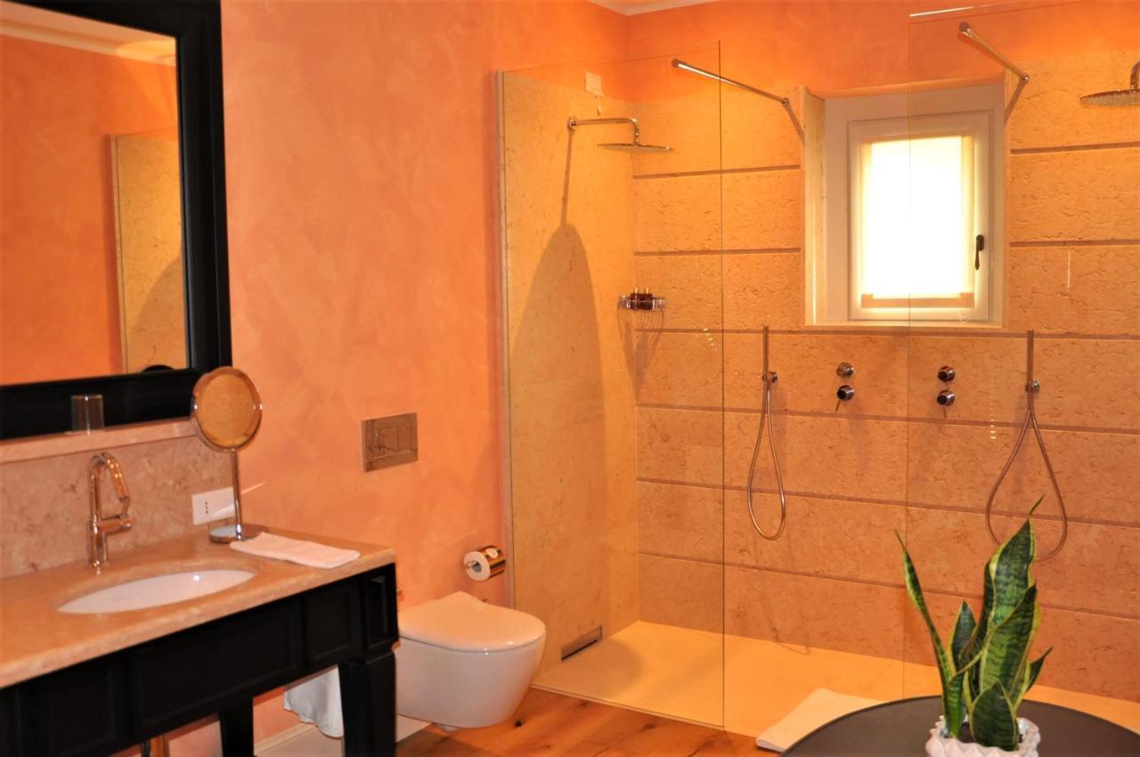 Suite Junior con vistas al jardín