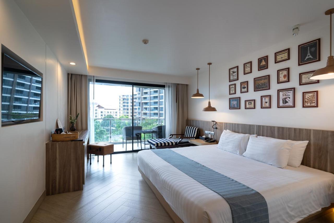 Superior King Room