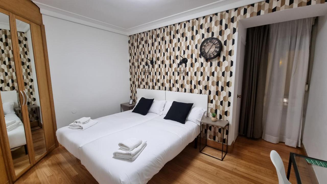 Double Room,1330637531:JPEG