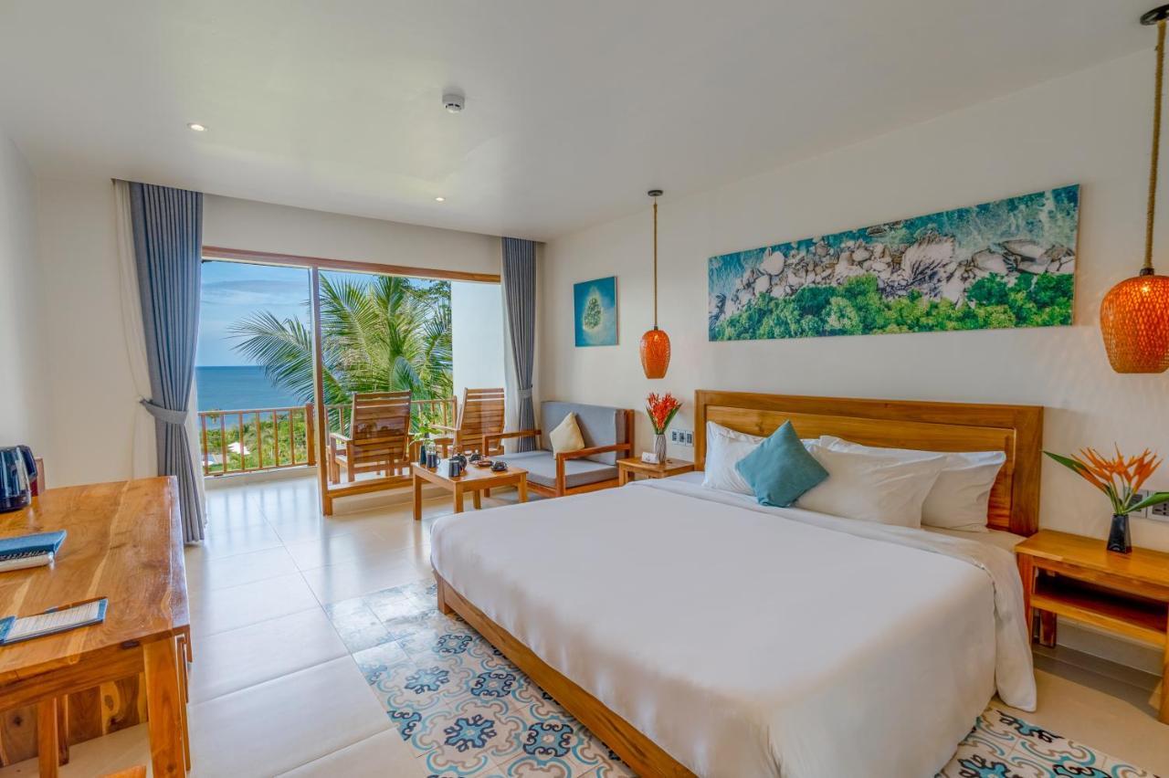 Connecting Door Deluxe Ocean View
