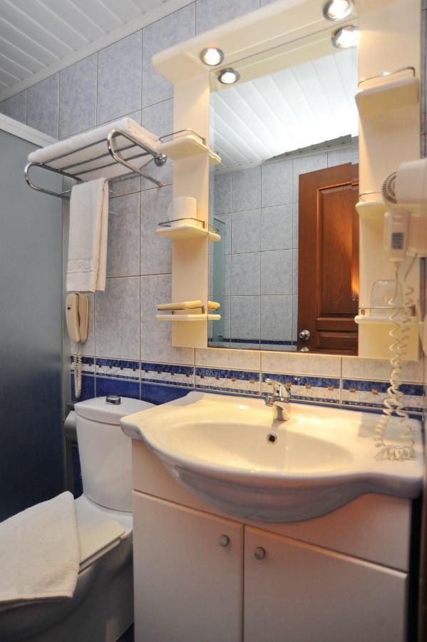 Economy Single Room