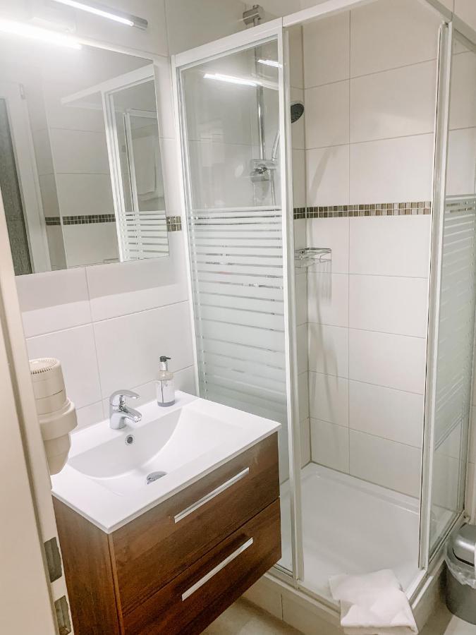 Business Single Room