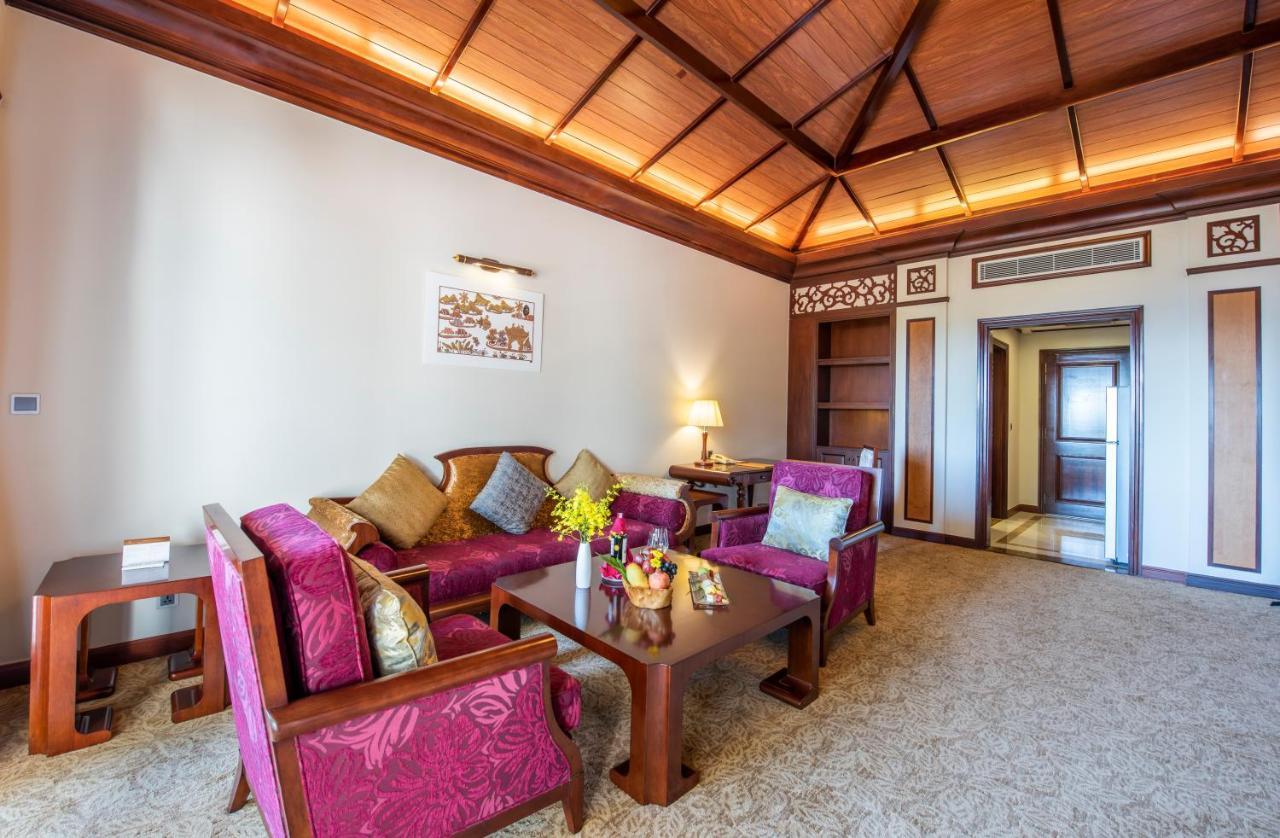 Grand Maisonette-Villa mit Kingsize-Bett - eigener Pool