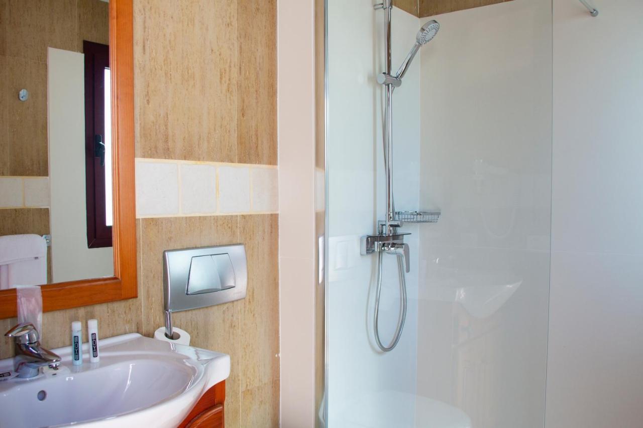 Appartement met Uitzicht op Zee (2 Volwassenen + 1 Kind)