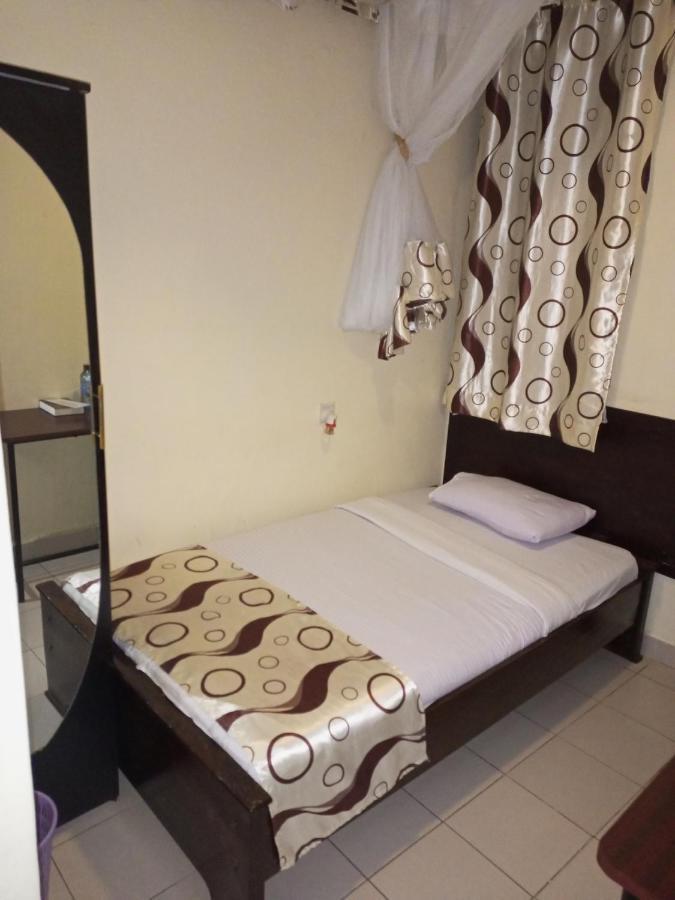 Small Single Room