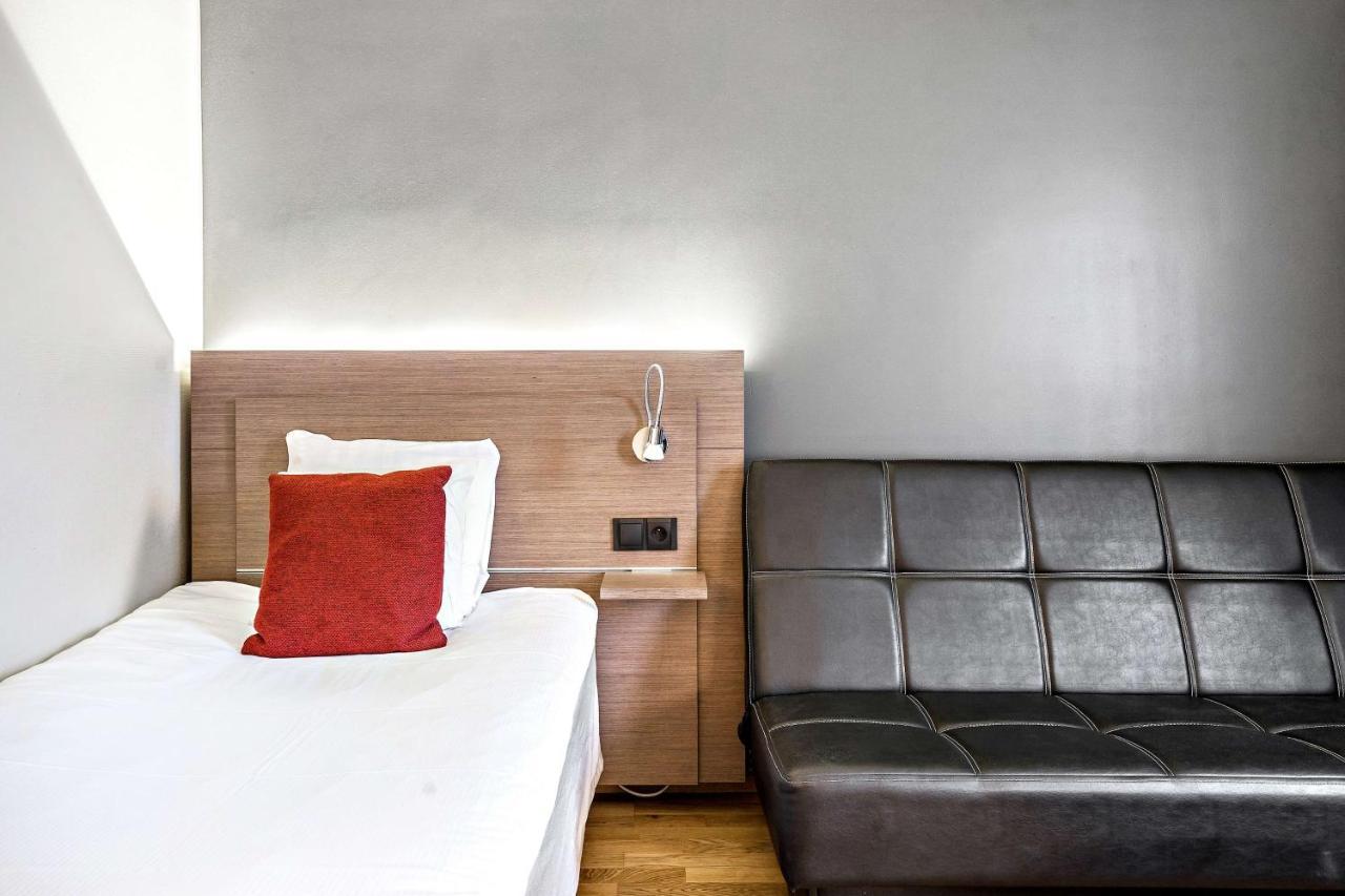 Standard Single Room