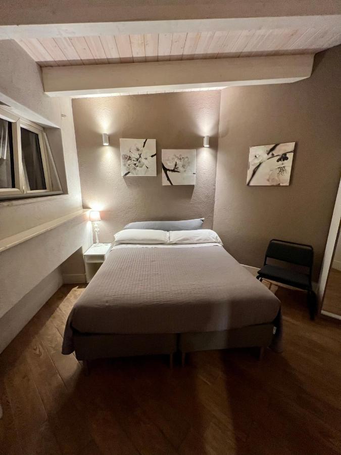 Deluxe Double or Twin Room Pool Access