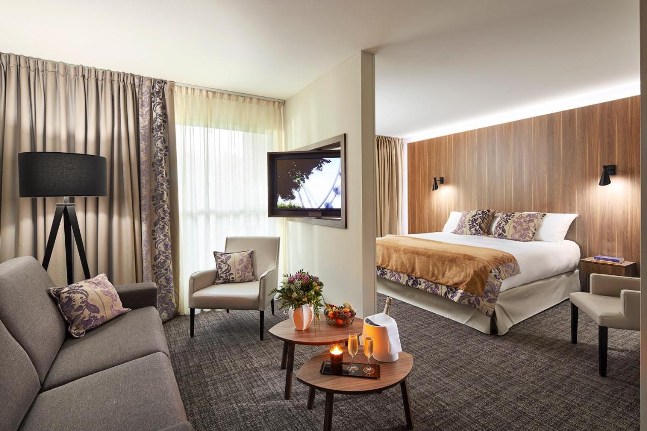 Junior Suite Casino view,1498550587:JPEG