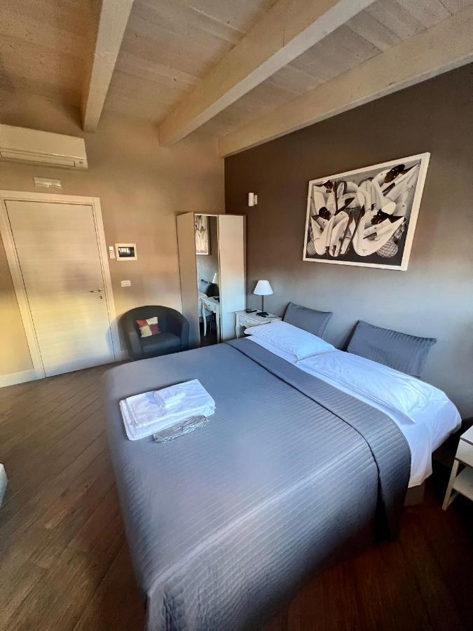 Deluxe Double or Twin Room Pool Access