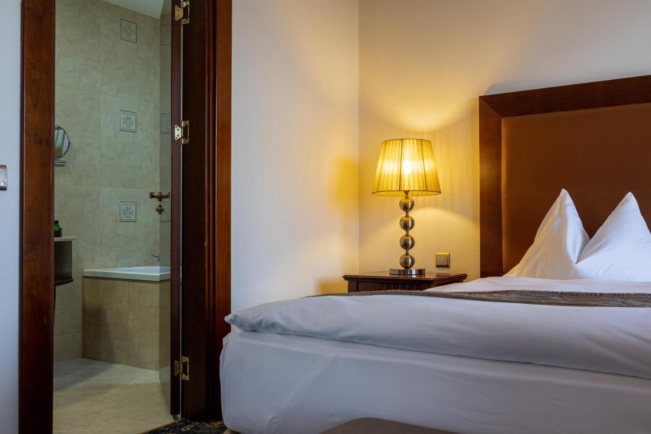 Standard Double Room City View 1 or