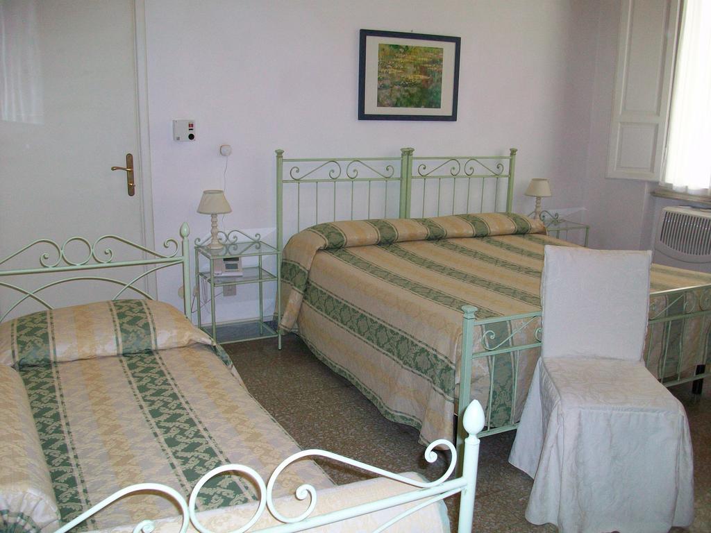 Appartamento con 2 Camere da Letto e Balcone