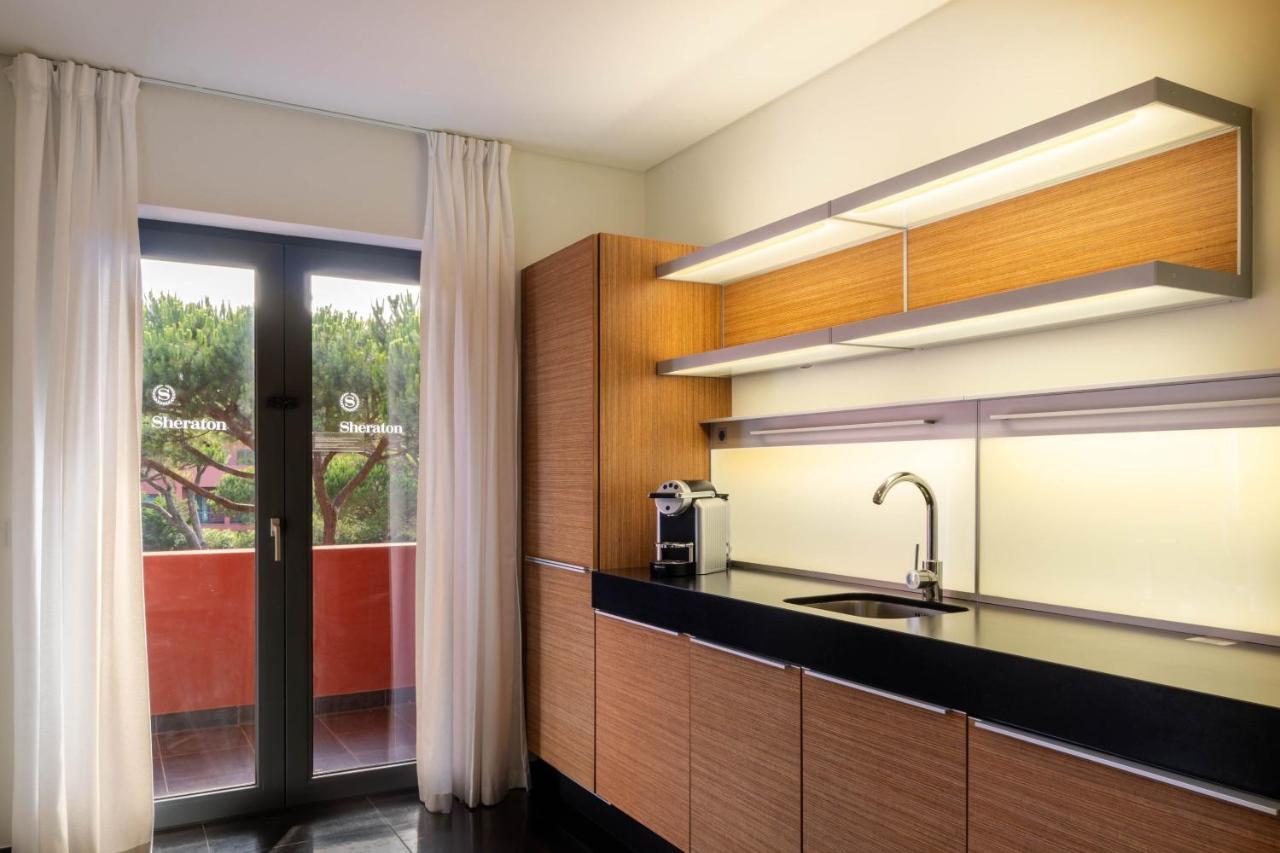 Superior Two-Bedroom Suite Balcony Garden View