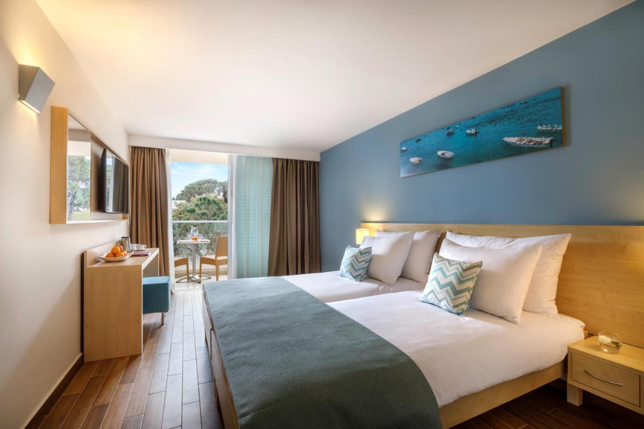 Room for 2
