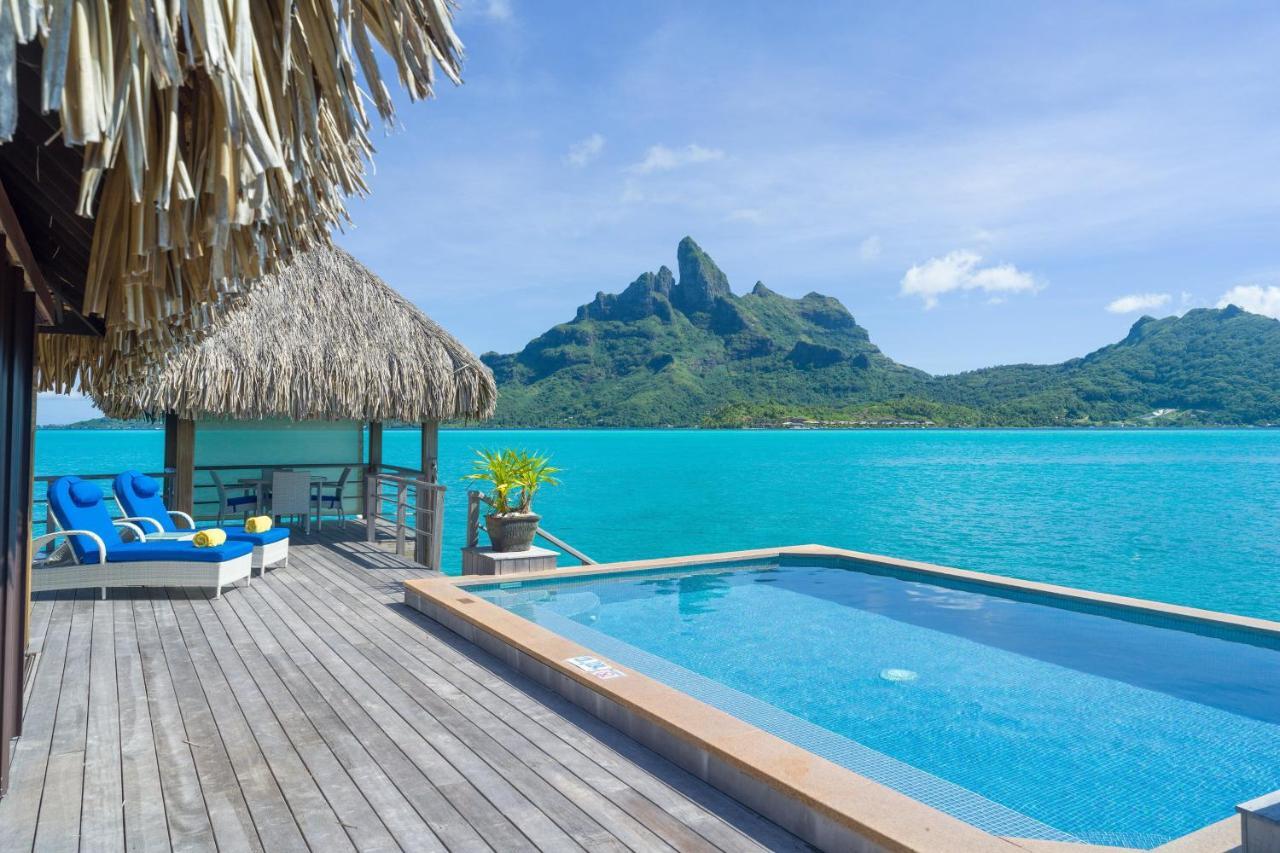 Royal Villa über dem Wasser mit 2 Schlafzimmern, Pool und Aussicht auf den Mount Otemanu