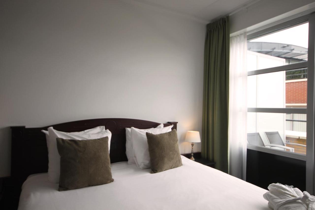 Junior Suite,1387753001:JPEG