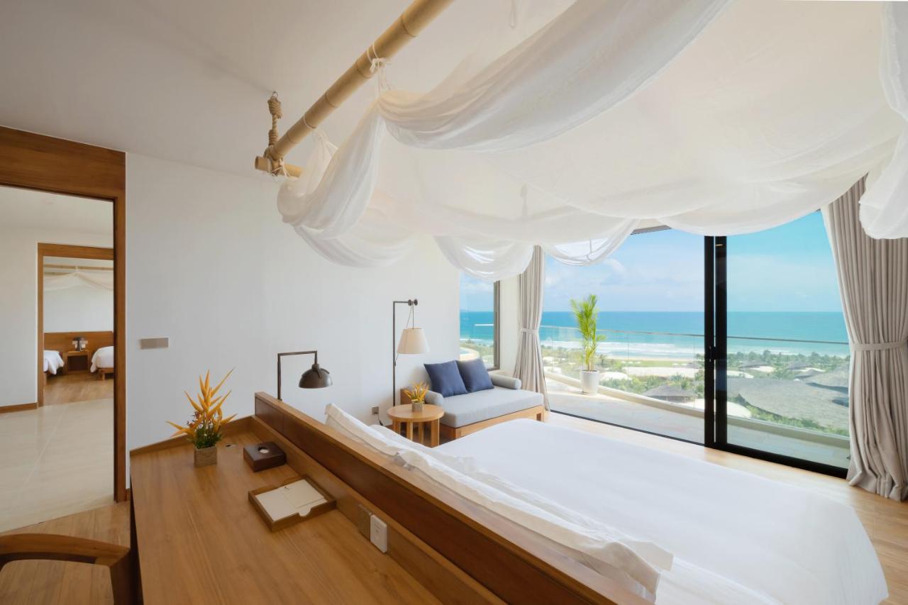 Seaview Sky Pool Villa