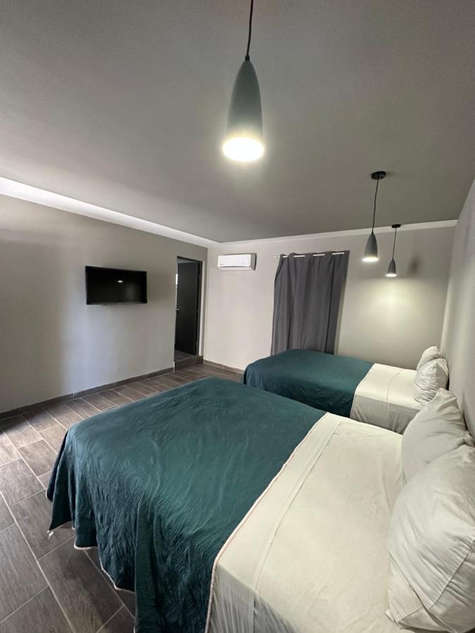 Double Room,1359463733:JPEG