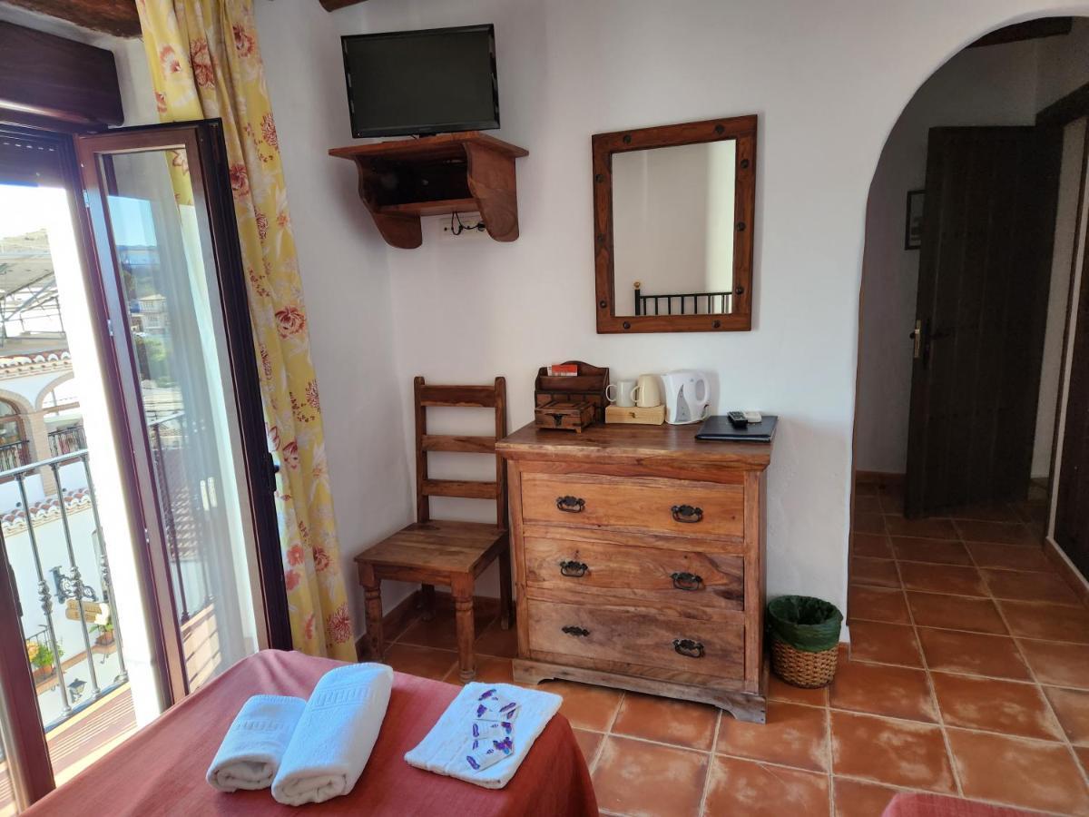 Superior Double or Twin Room,1364244761:JPEG