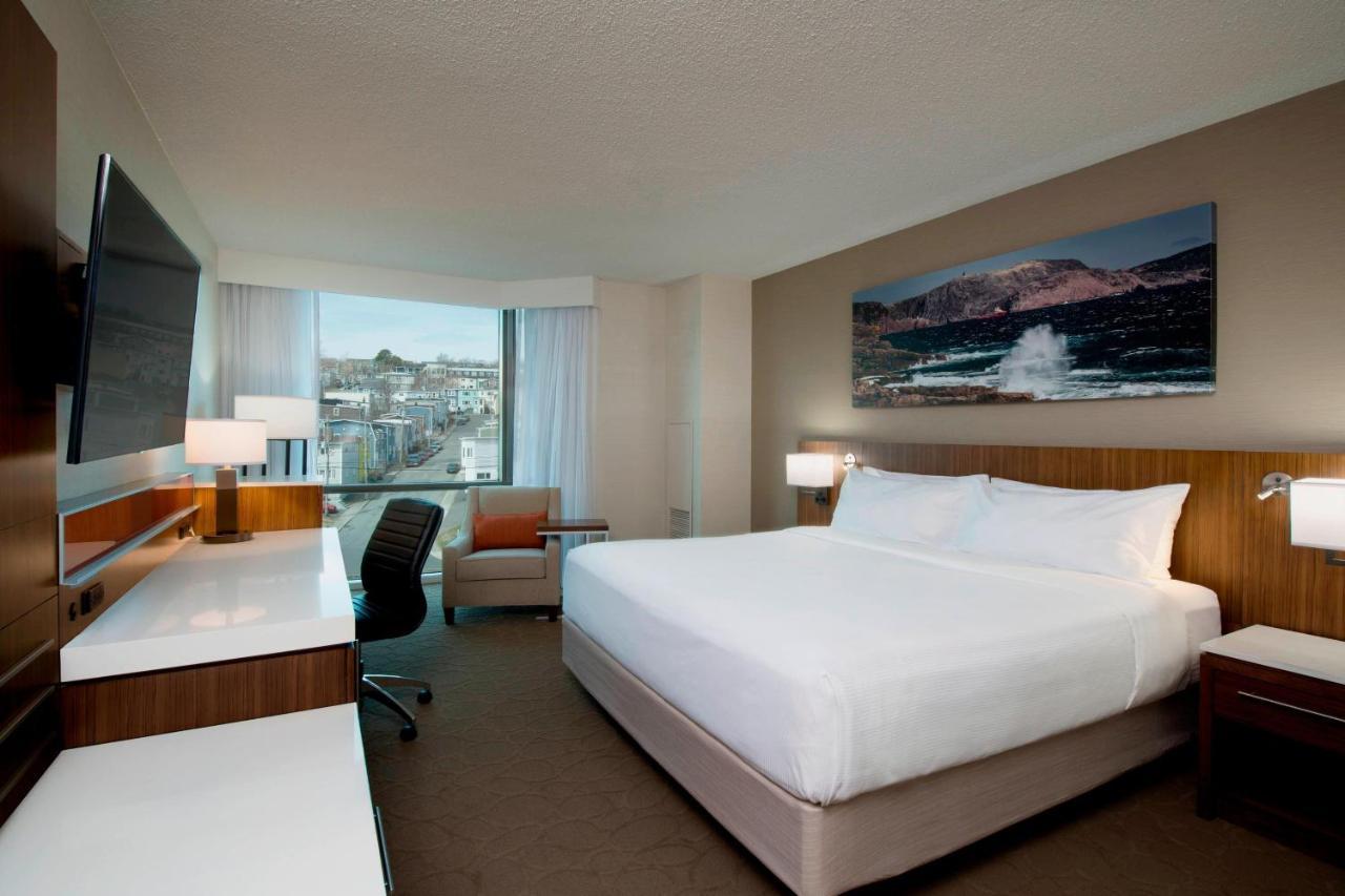 King Guest Room