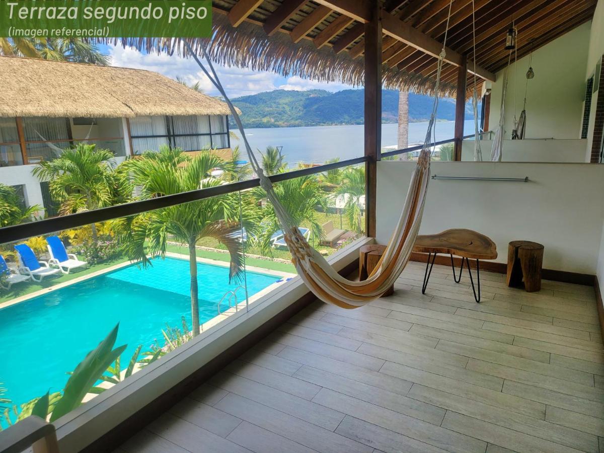 Habitación Triple con terraza