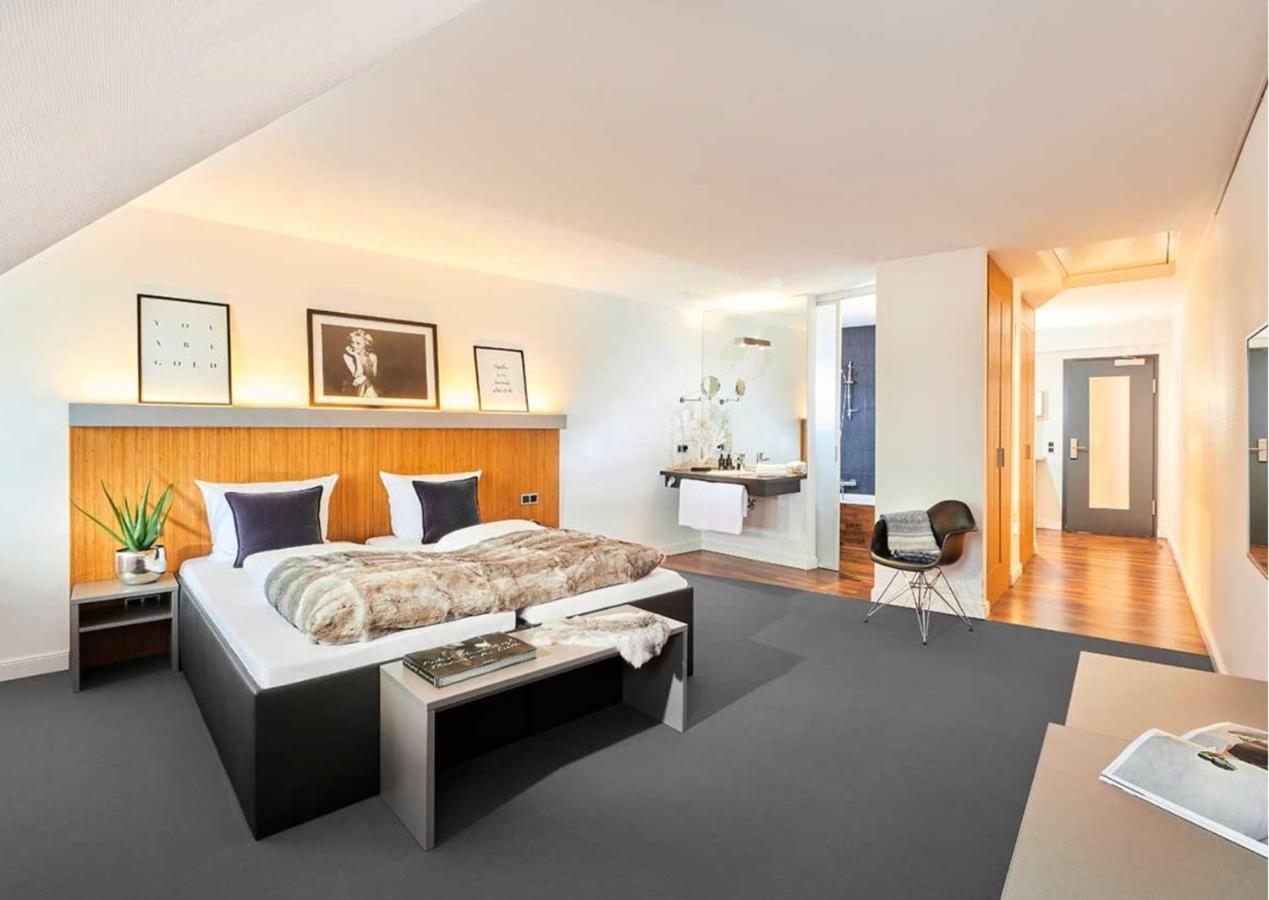 Apartment,1379485835:JPEG