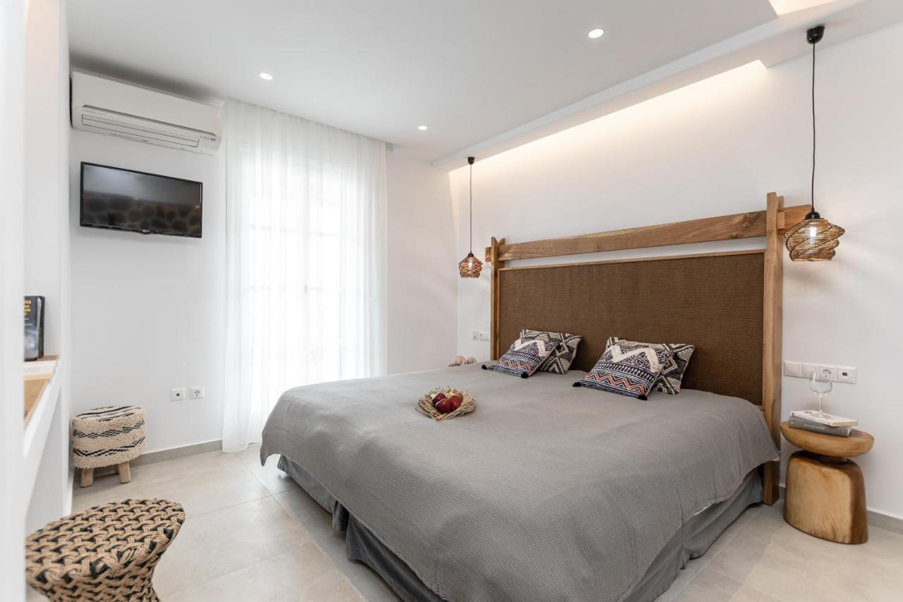 Habitación Doble Premium con vistas a la piscina