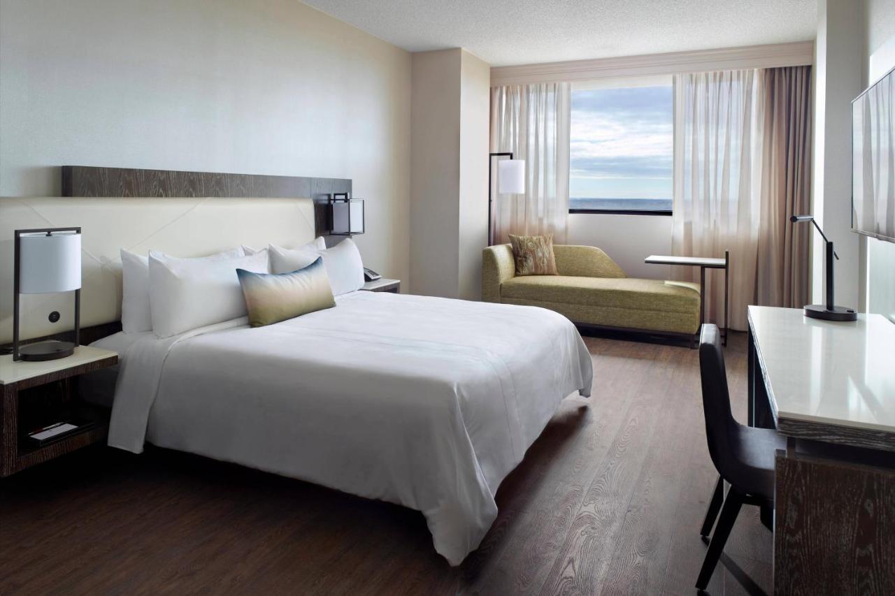 King Room Concierge Lounge Access Concierge Level