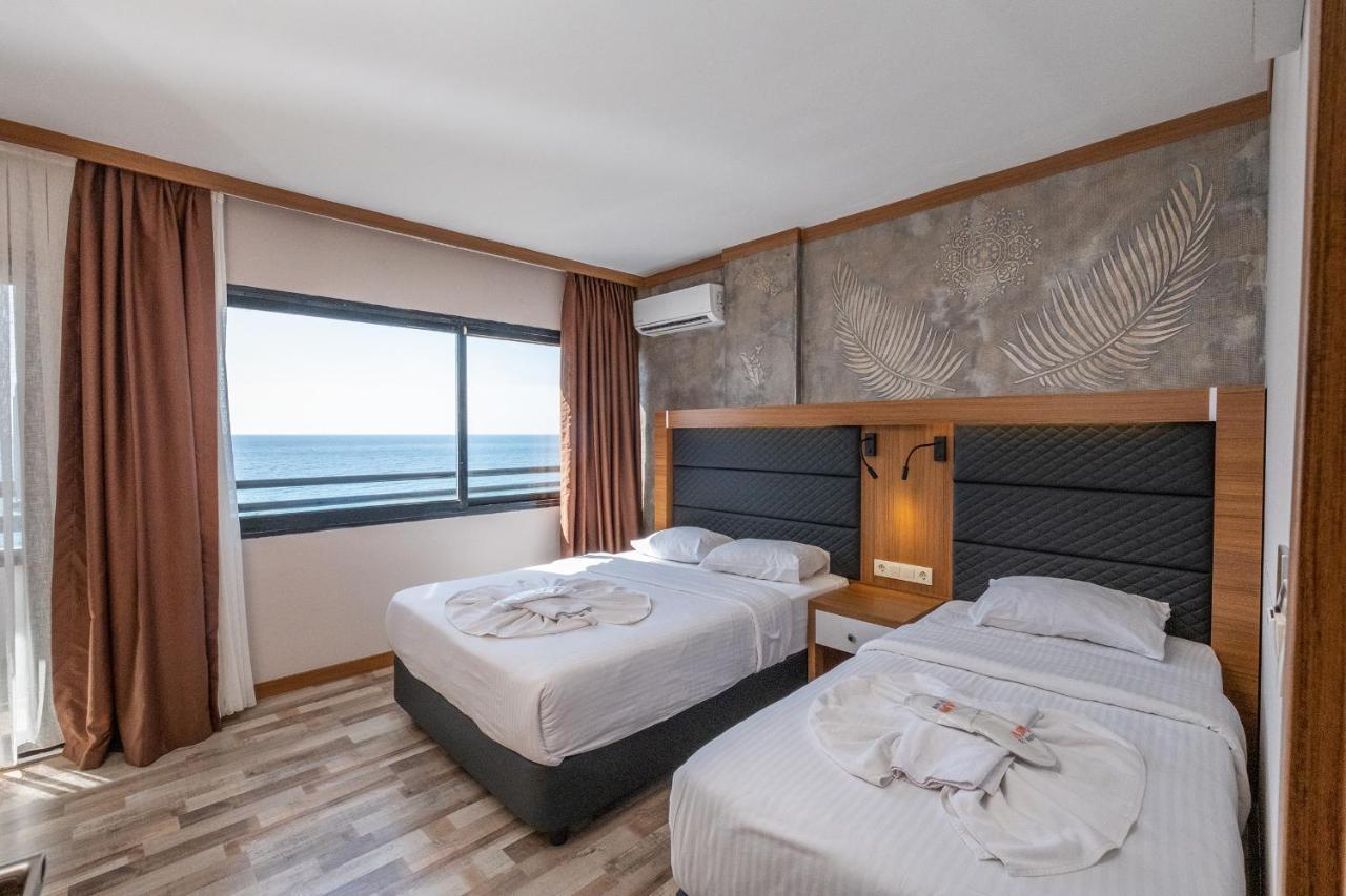 Standard Twin Balcony Room with Sea View