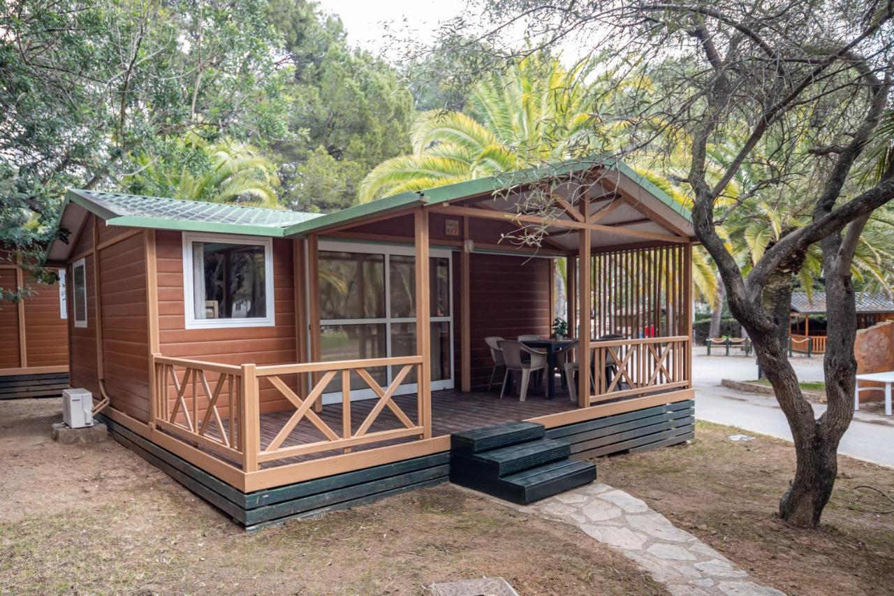 Three-Bedroom Bungalow,1393499597:JPEG