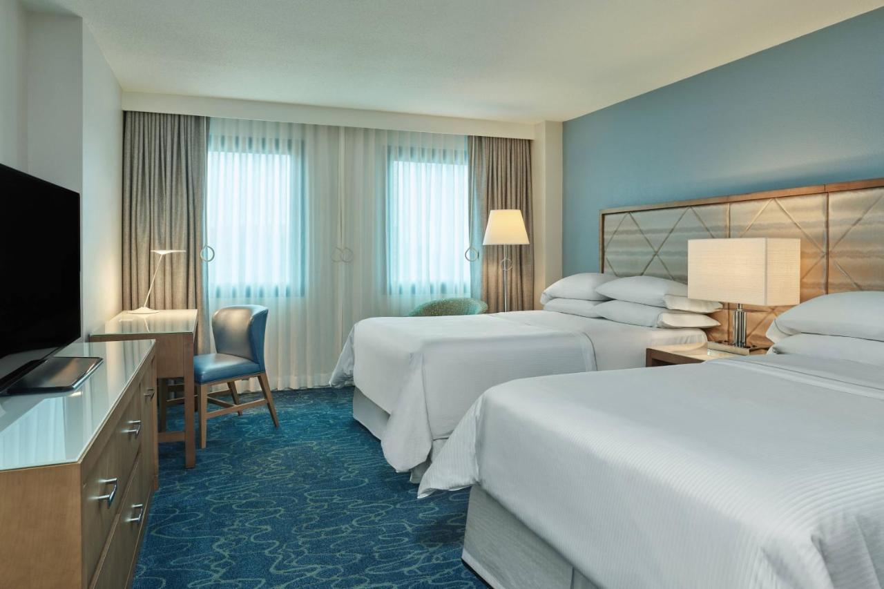 Tradtional Double or Double Guest room 2 Double No view Includes Early Entry To Disney Theme Parks
