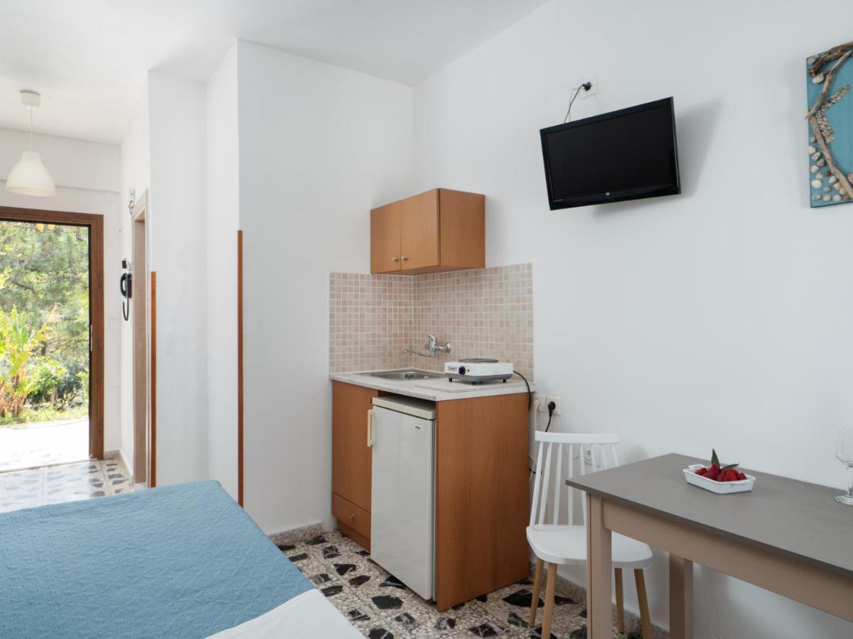 Doppelzimmer mit Balkon und Meerblick