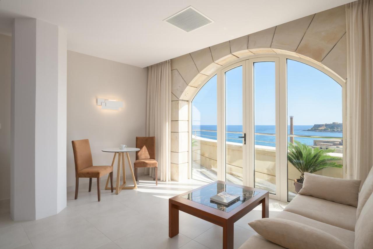 Suite with Jacuzzi