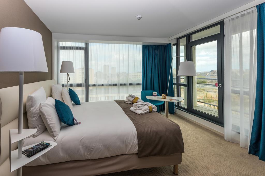 Privilige Double Room Balcony,139773069:JPEG