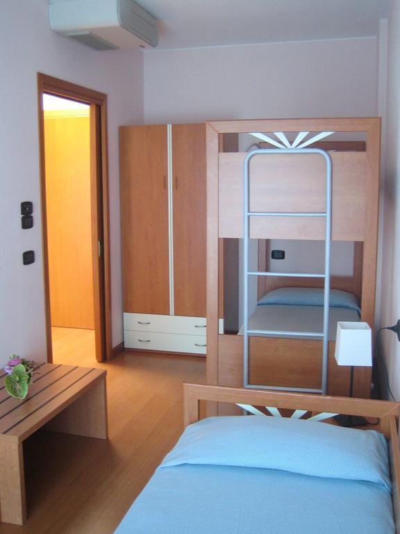 Family Suite,1414599614:JPEG