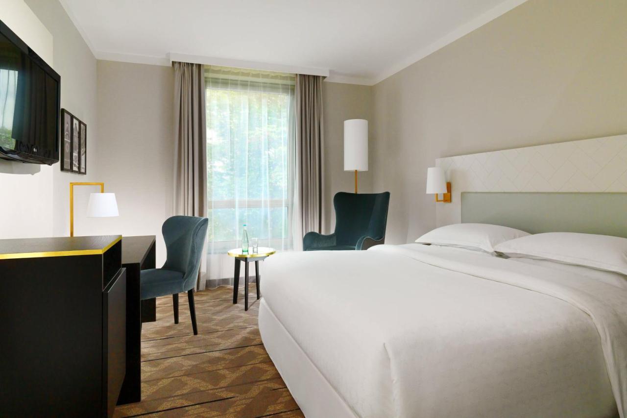 Superior King Room,1583649300:JPEG