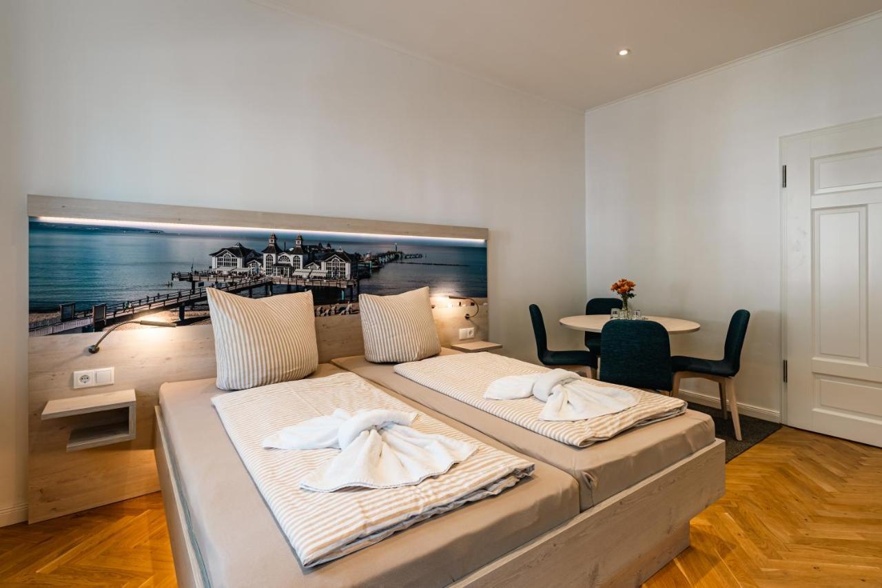 Familienzimmer mit Balkon