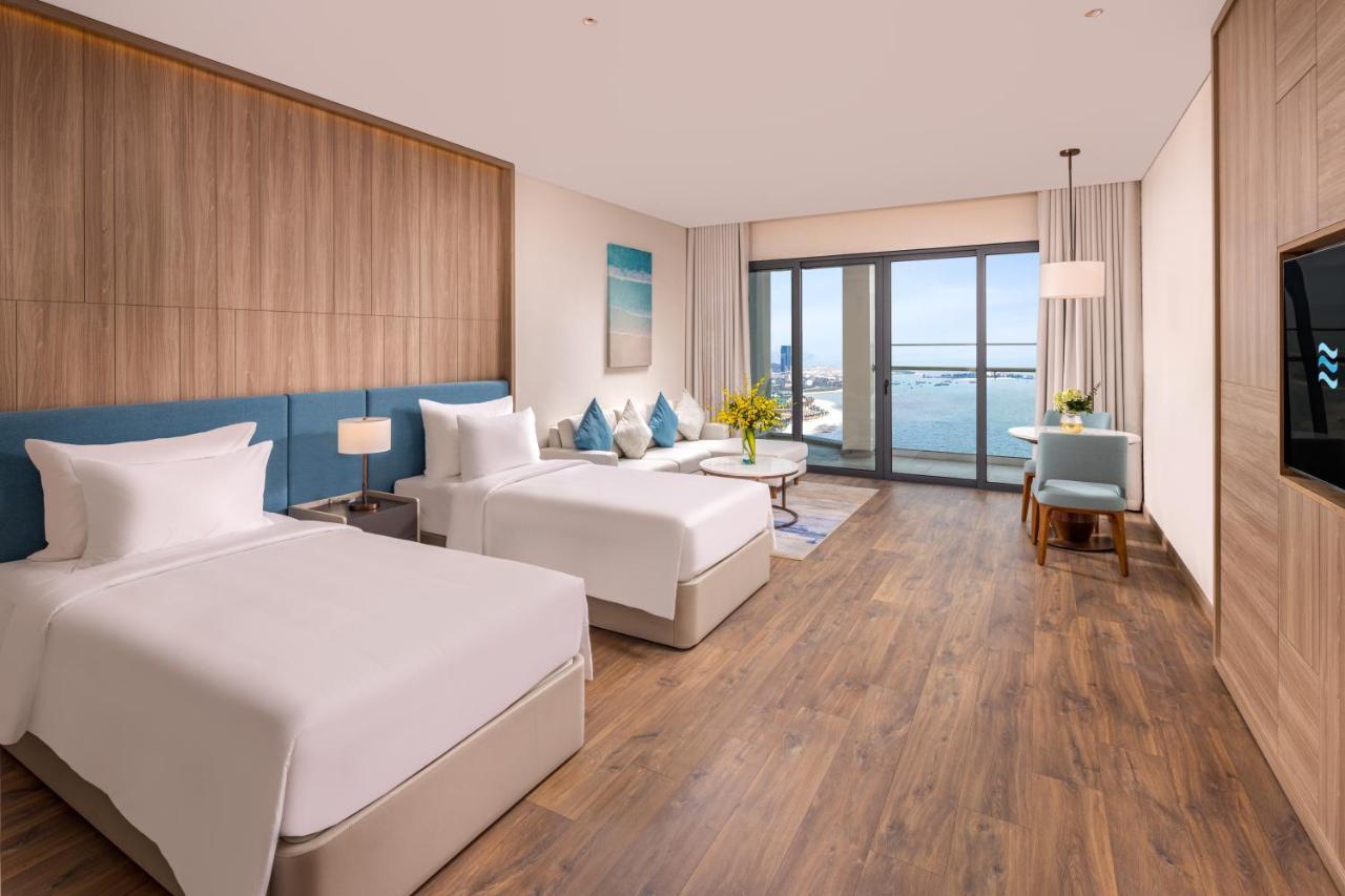 Premier Bay View Twin Room