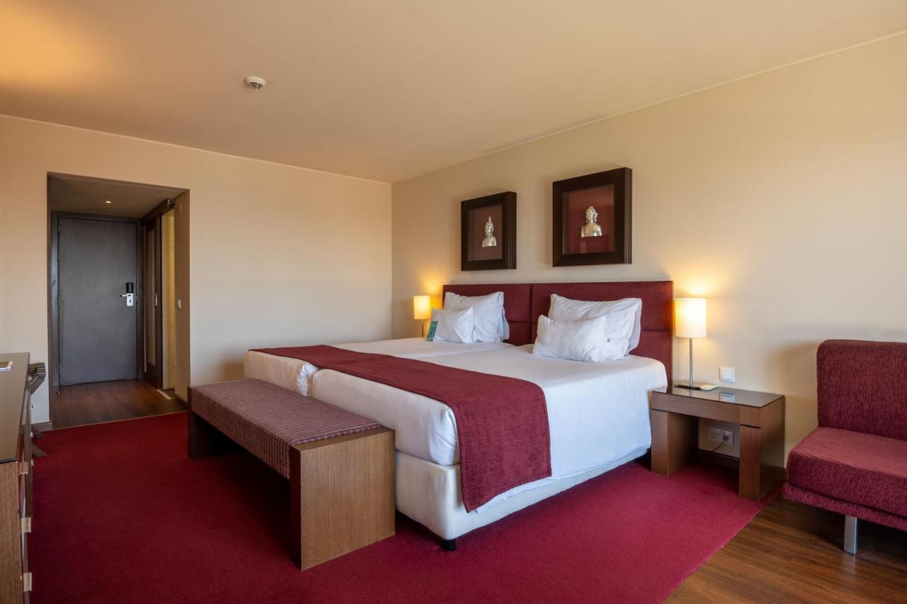 Twin Room Sea View Extra Bed