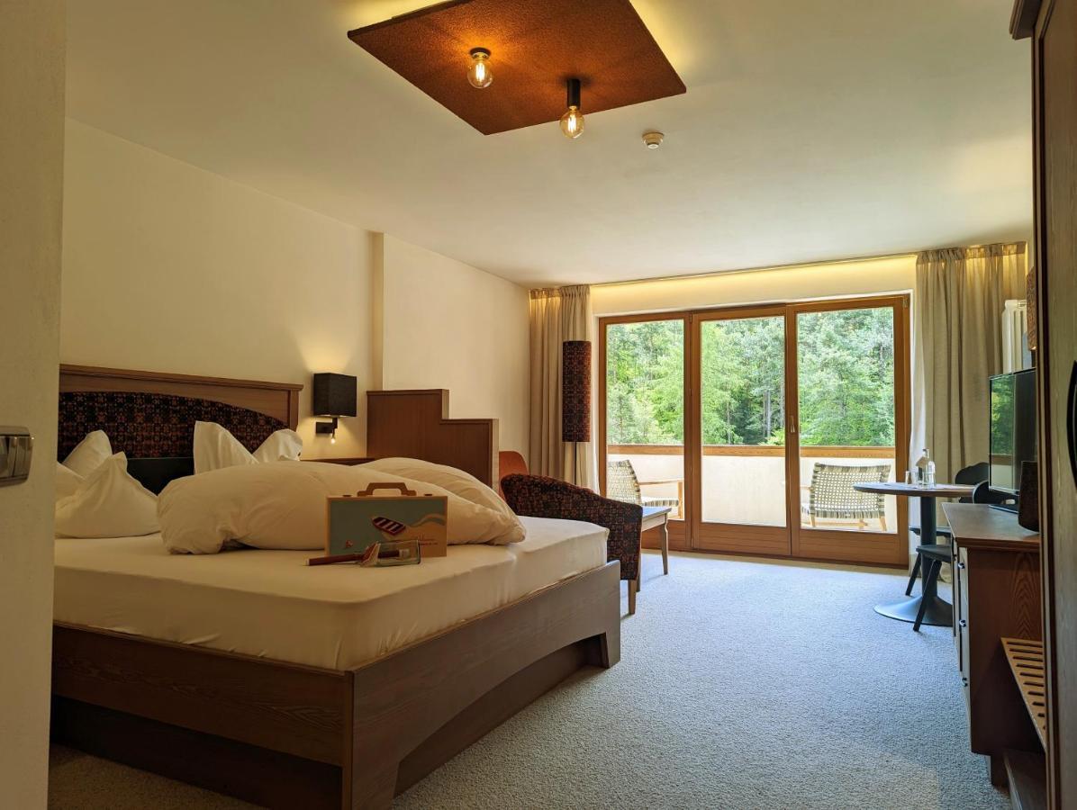 Superior Double Room Balcony,1413905771:JPEG