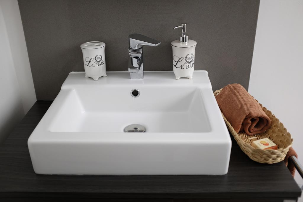 Habitación Doble con baño compartido - 1 o 2 camas