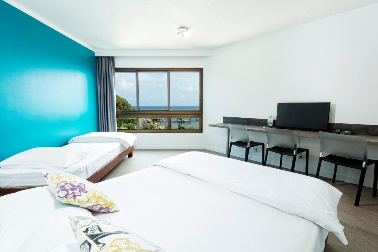 Standard Twin Room with Ocean View