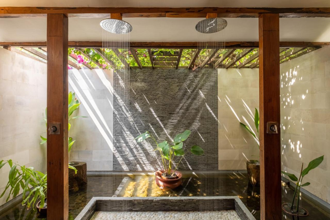Superior Double Room with Pool View