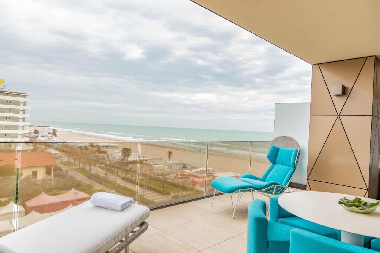 Platinum Suite mit Terrasse und Whirlpool-Badewanne
