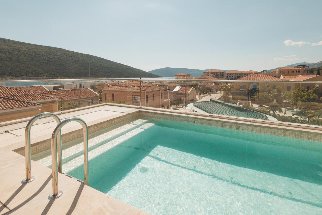 Three Bedroom Castelnuovo Suite with private pool
