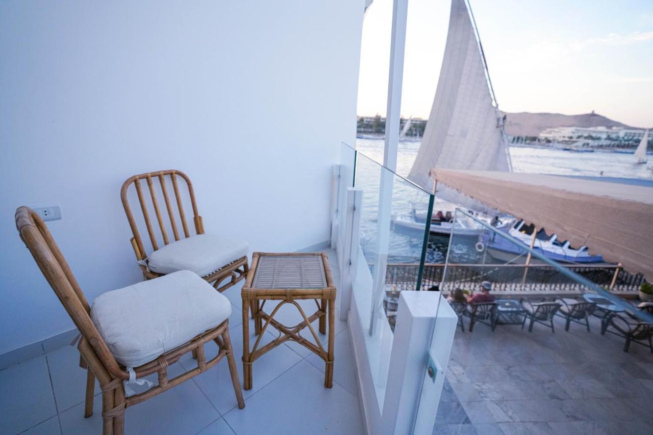 Tweepersoonskamer met Terras