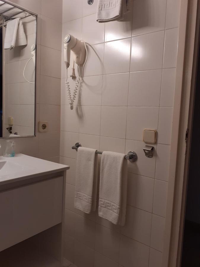 Habitación Triple (2 adultos + 1 niño)