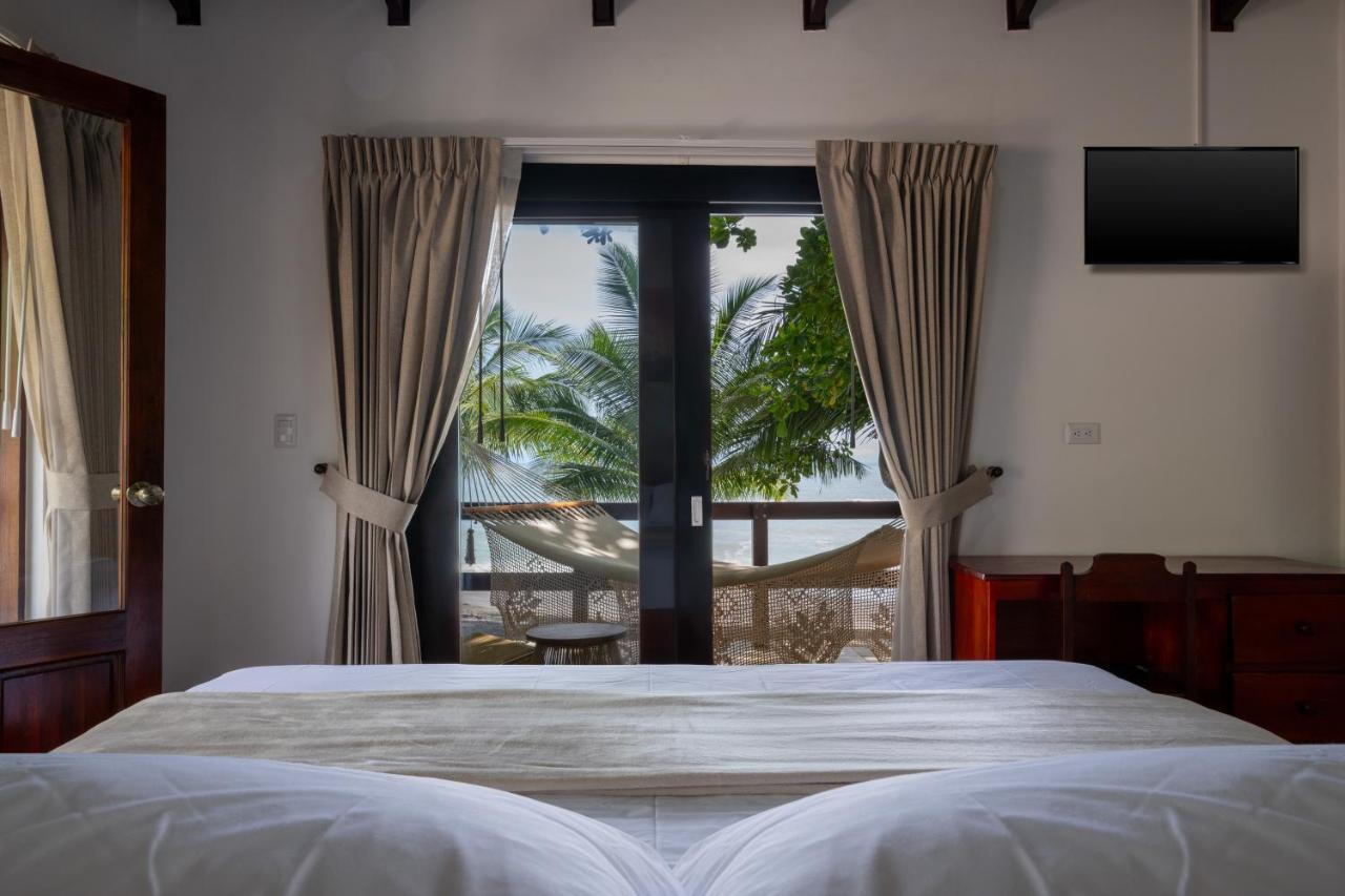 Deluxe Zimmer zum Meer mit 1 Kingsize-Bett