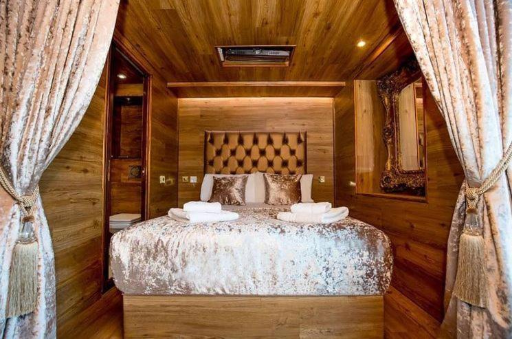 Laurent Perrier Kamer met Zwembad