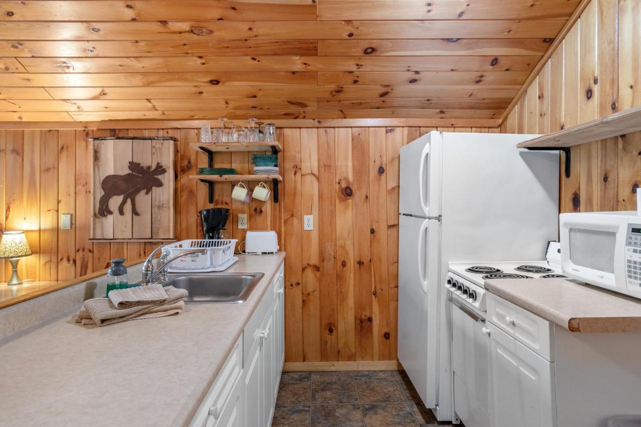 Two Bedroom Cottage - Cove 2